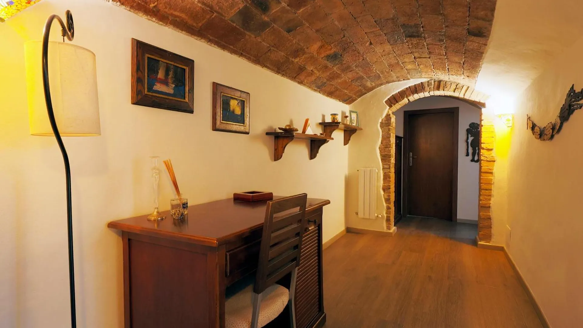 Comodo Appartamento, Subito Fuori Le Mura Siena Italy