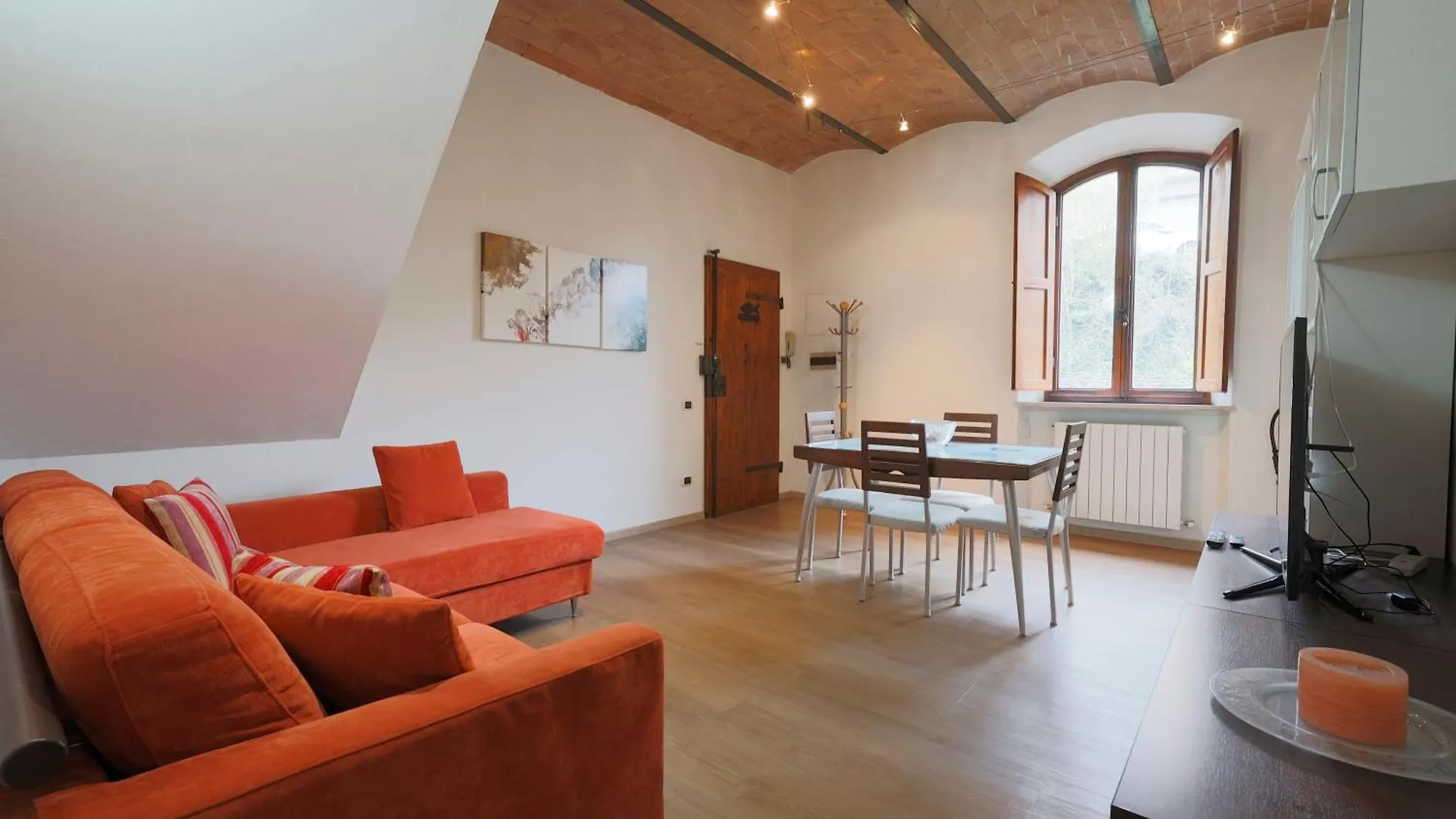 Comodo Appartamento, Subito Fuori Le Mura Siena Apartment