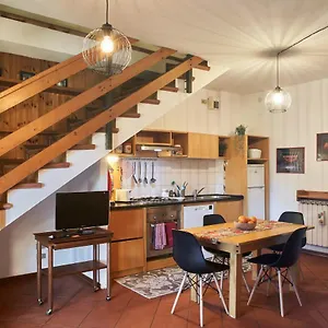 Little Brick House On Hills With Balconies Siena